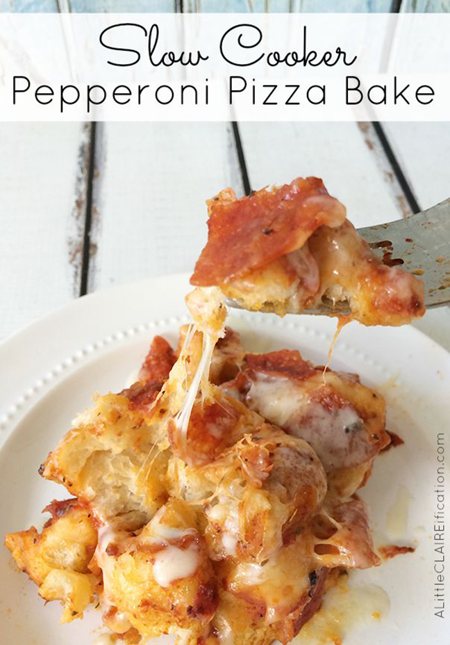 Easy Slow cooker Recipe: Pepperoni Pizza Bake