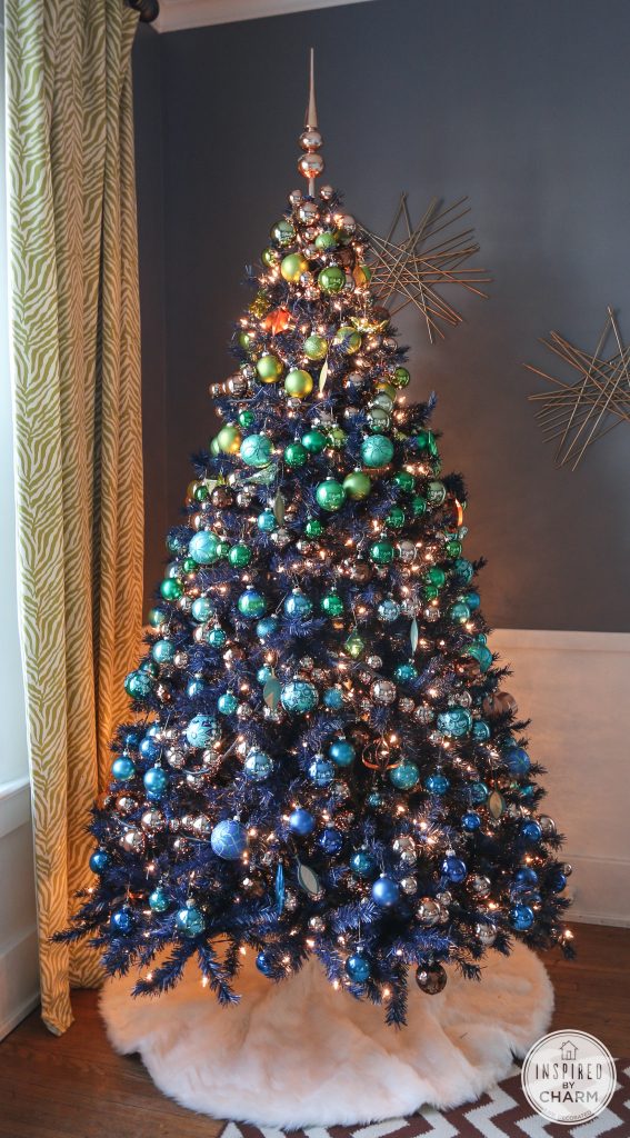 Christmas Tree Decorating Ideas: Bloggers BEST ideas
